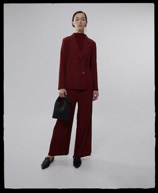 Oversize crinkle trousers Oversize crinkle trousers