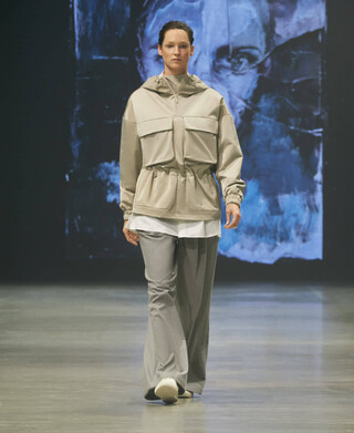 LOOK 44 LOOK 44