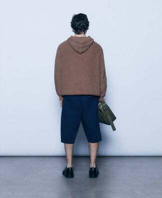 LOOK 16 LOOK 16
