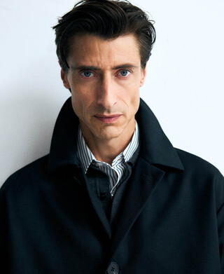 Gabardine mit Reverskragen für Herren Gabardine mit Reverskragen für Herren