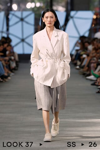 LOOK 37 LOOK 37