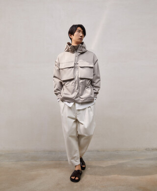 Barrel silhouette denim jeans