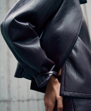 Leder nicht Leder Short Strap Collar Jacket