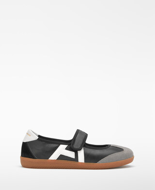 Maxi logo leather sport ballet flat