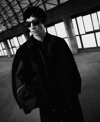 Unstructured maxi shopper bag man