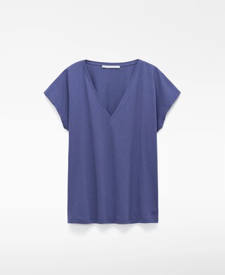 PYRATEX&reg; Spanish Cotton V-neck T-shirt