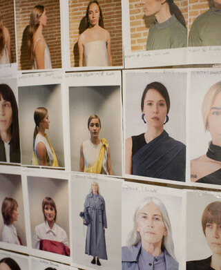 RUNWAY SS22 RUNWAY SS22
