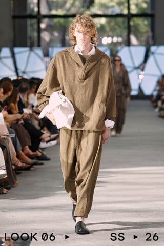 LOOK 06 LOOK 06