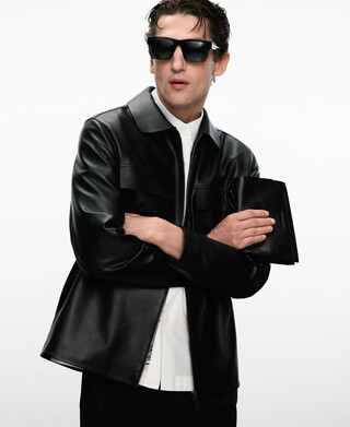 Spread collar leather jacket