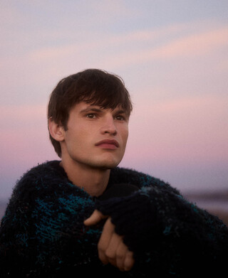 Textured jacquard knit sweater man