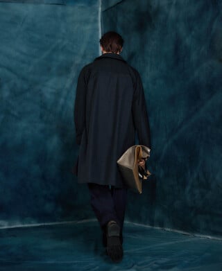 Gabardine mit Reverskragen für Herren Gabardine mit Reverskragen für Herren