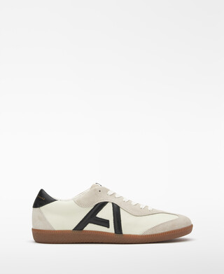 Leather and suede logo sneaker