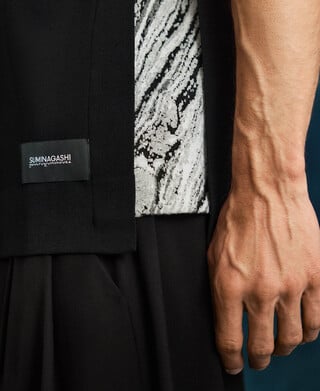 Strickweste mit seitlichen Einsätzen Herren Strickweste mit seitlichen Einsätzen Herren