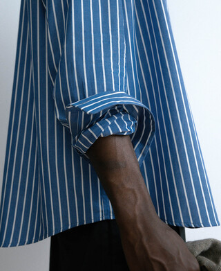 Camisa regular rayas algod&oacute;n org&aacute;nico