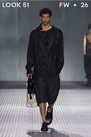 LOOK 51