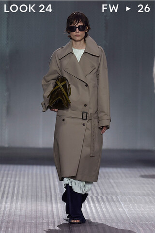 LOOK 24