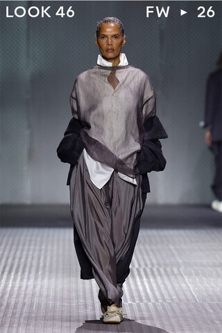 LOOK 46