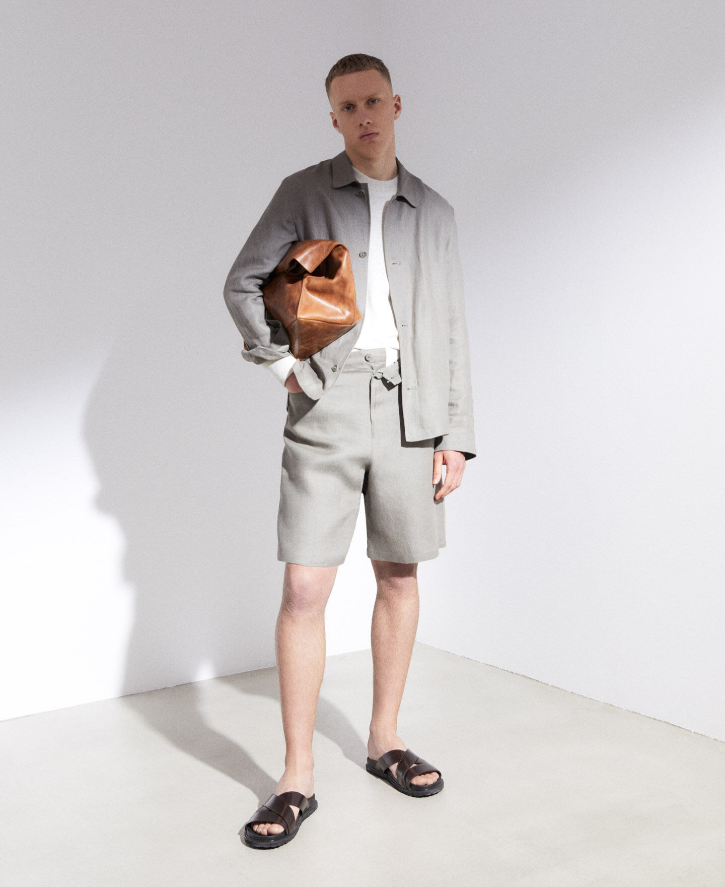 Adolfo dominguez primavera verano 2019 store