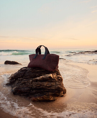 Raffia texture Mica basket bag