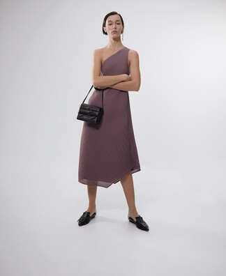 Asymmetrical crinkle dress Asymmetrical crinkle dress