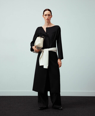 Boat neckline tailored dress woman