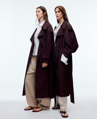 Gabardina oversize maxi solapas