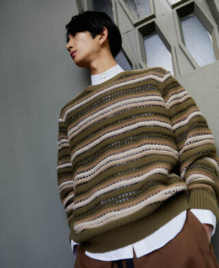 Striped structure crew neck sweater