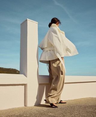 Funnel neck short trench coat