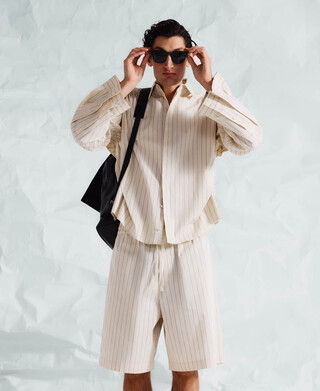Camisa relaxed fit rayas con pliegues