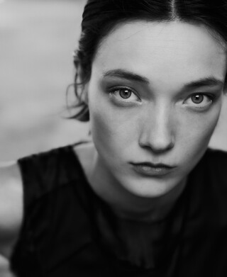 Robe froissée en tissu contrasté pour femme