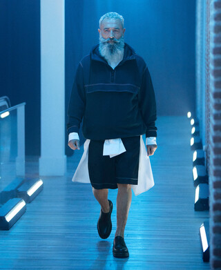 RUNWAY SS22 RUNWAY SS22