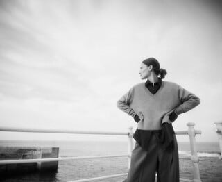 Jersey cashmere cuello pico mujer Jersey cashmere cuello pico mujer