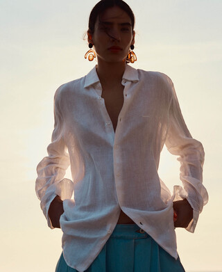 Linen regular fit spread collar shirt