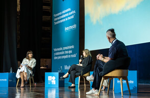 ADOLFO DOMÍNGUEZ CRECE EN COLOMBIA Y ASISTE AL PRIMER FASHION SUMMIT EN EL PAÍS