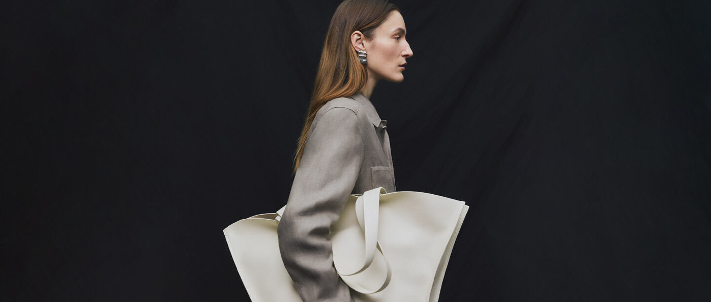 Colecci n Mujer Oto o Invierno 23 Adolfo Dom nguez
