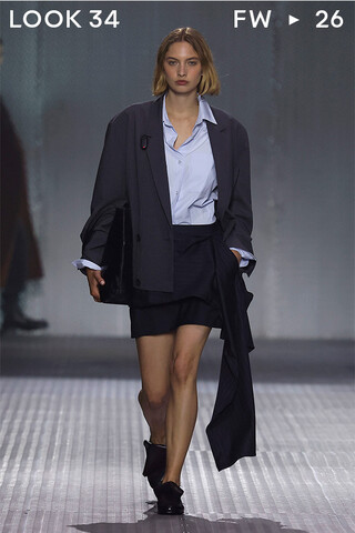 LOOK 34