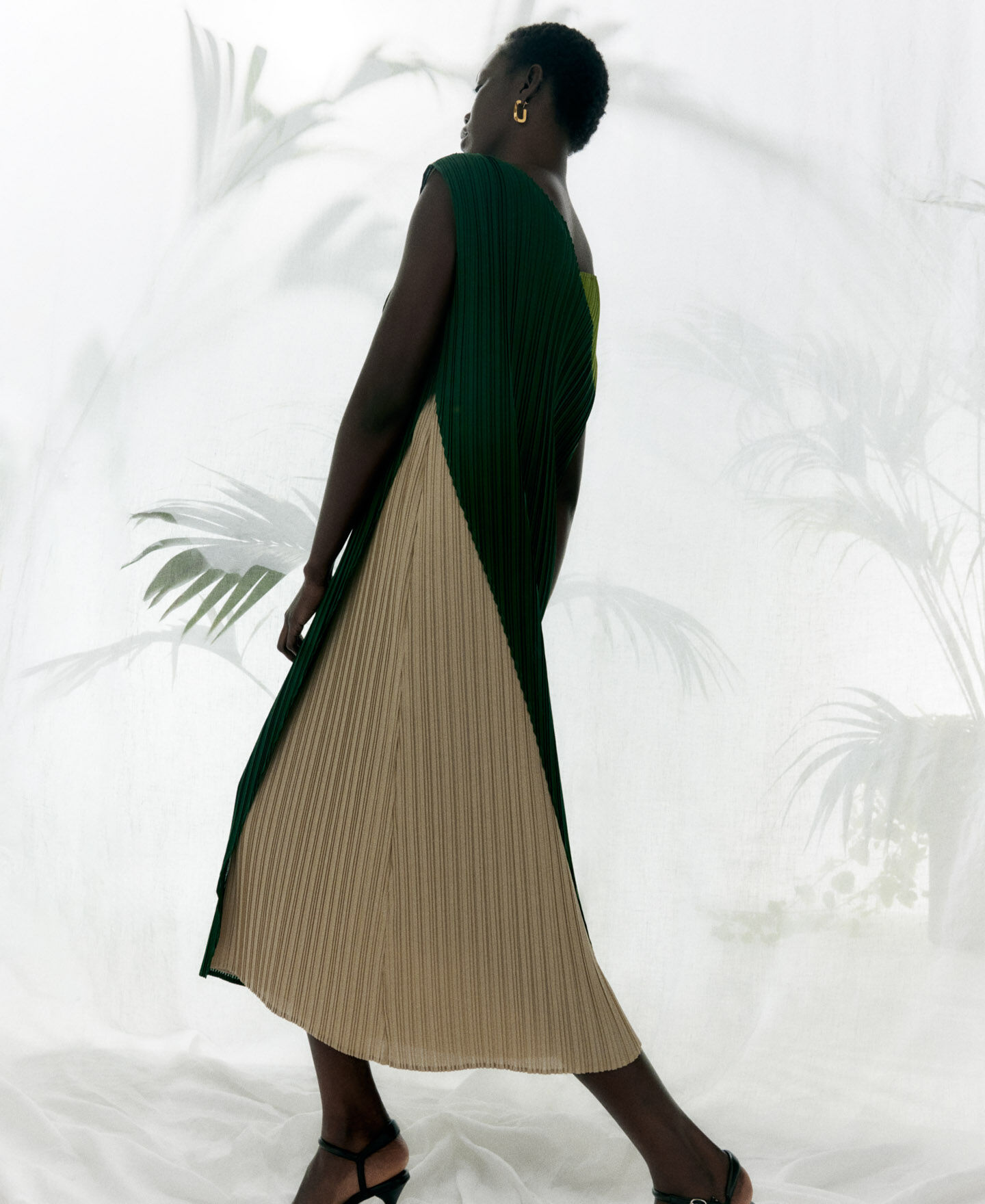 CRINKLE AND KNITWEAR Woman 2023 Adolfo Dominguez