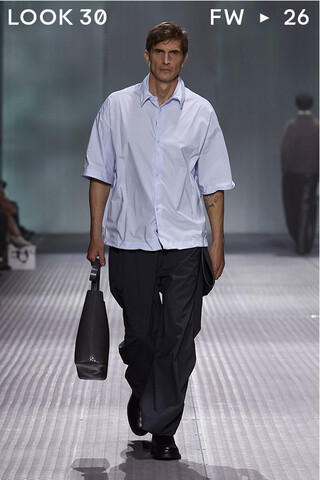 LOOK 30