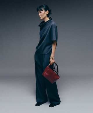 Ori&oacute;n washed leather large crossbody