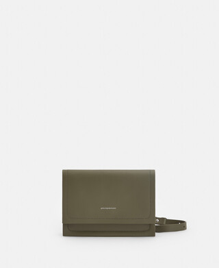 Shoulder bag in responsible vachetta Shoulder bag in responsible vachetta
