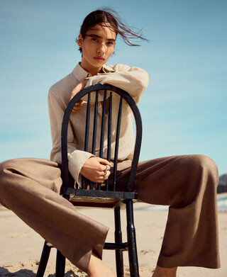 Pleated straight trousers