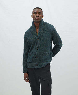 Two pocket knitted cardigan Two pocket knitted cardigan