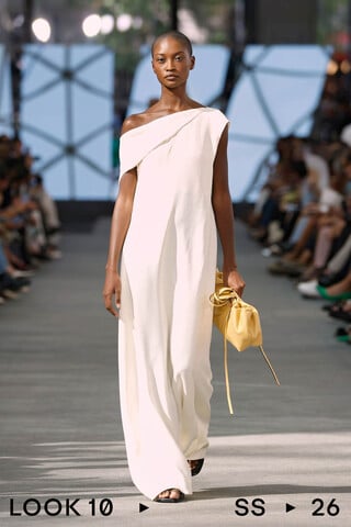 LOOK 10 LOOK 10