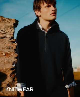 KNITWEAR