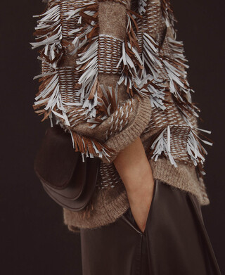 &Uuml;bergro&szlig;e Jacquard-Strickfransen