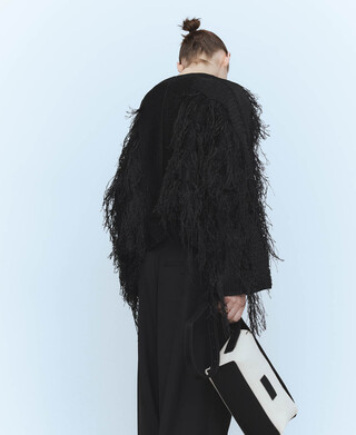 Casaco curto com franjas