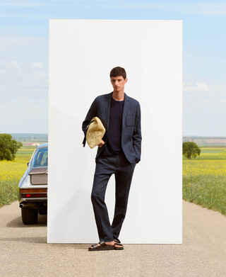 Linen tailored blazer