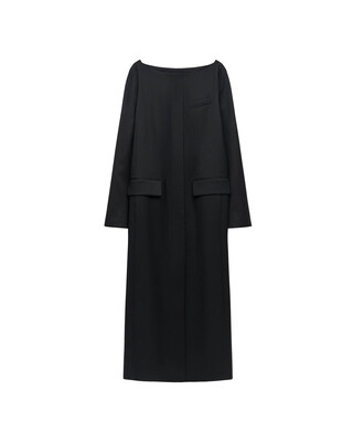 Boat neckline tailored dress woman