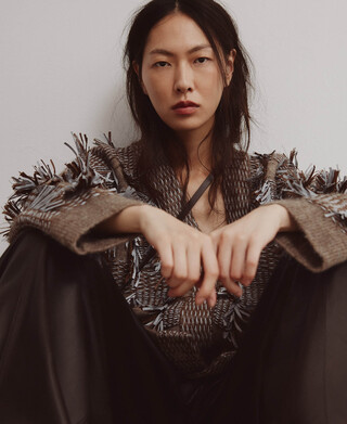 &Uuml;bergro&szlig;e Jacquard-Strickfransen