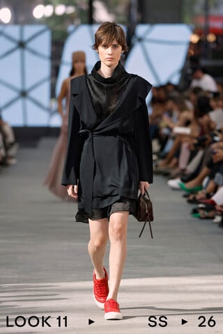 LOOK 11 LOOK 11